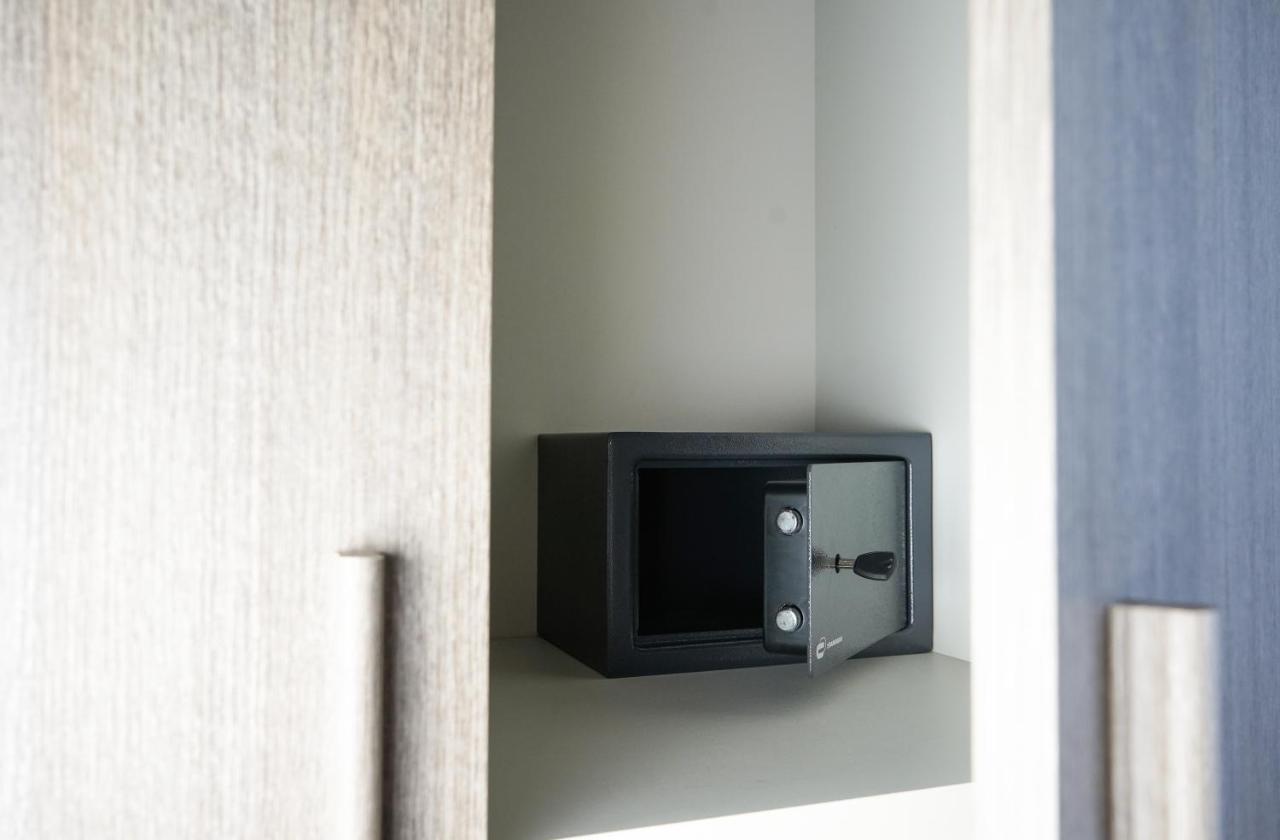 10 Min From The Airport-Wifi-Free Parking Apartman Samarate Kültér fotó
